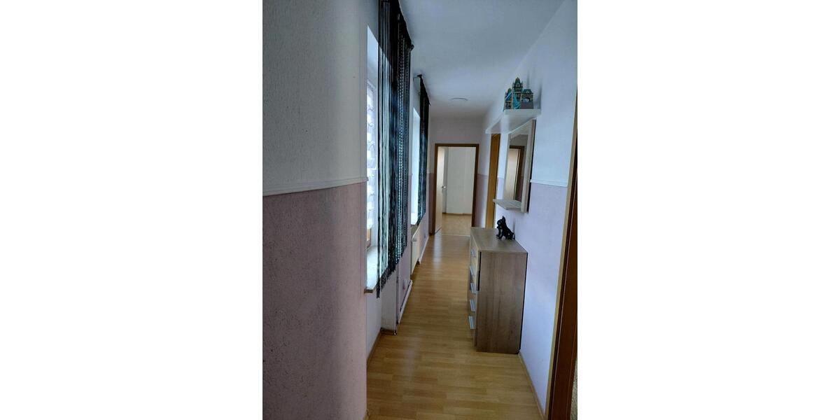 Biete eine 2 Zimmer - Wohnung mit Küche und Bad 2 zimmer