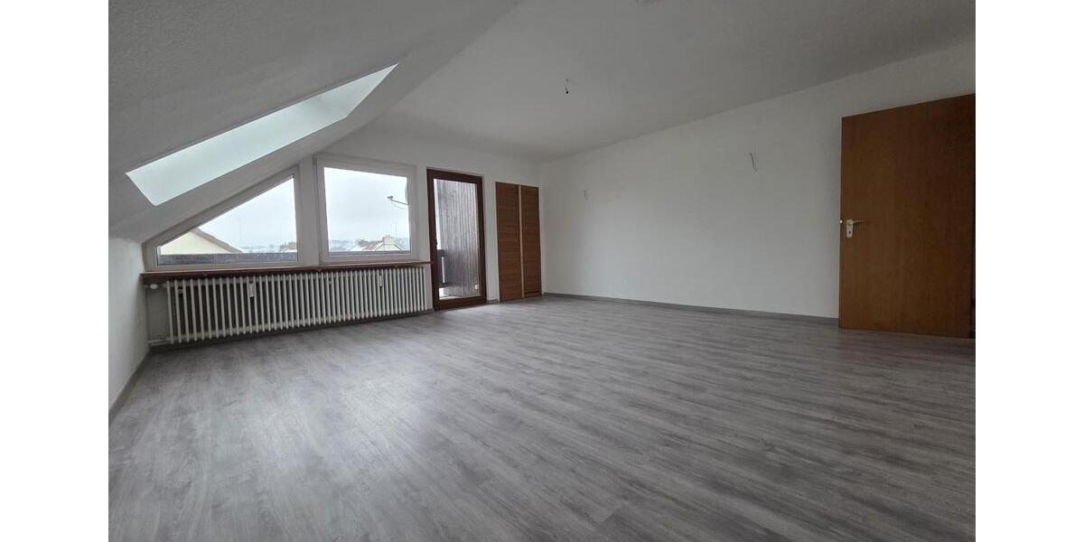 Etagenwohnung Selb - 2 Zimmer, 70 m&sup2;, 595&euro; | Angebot:24847047