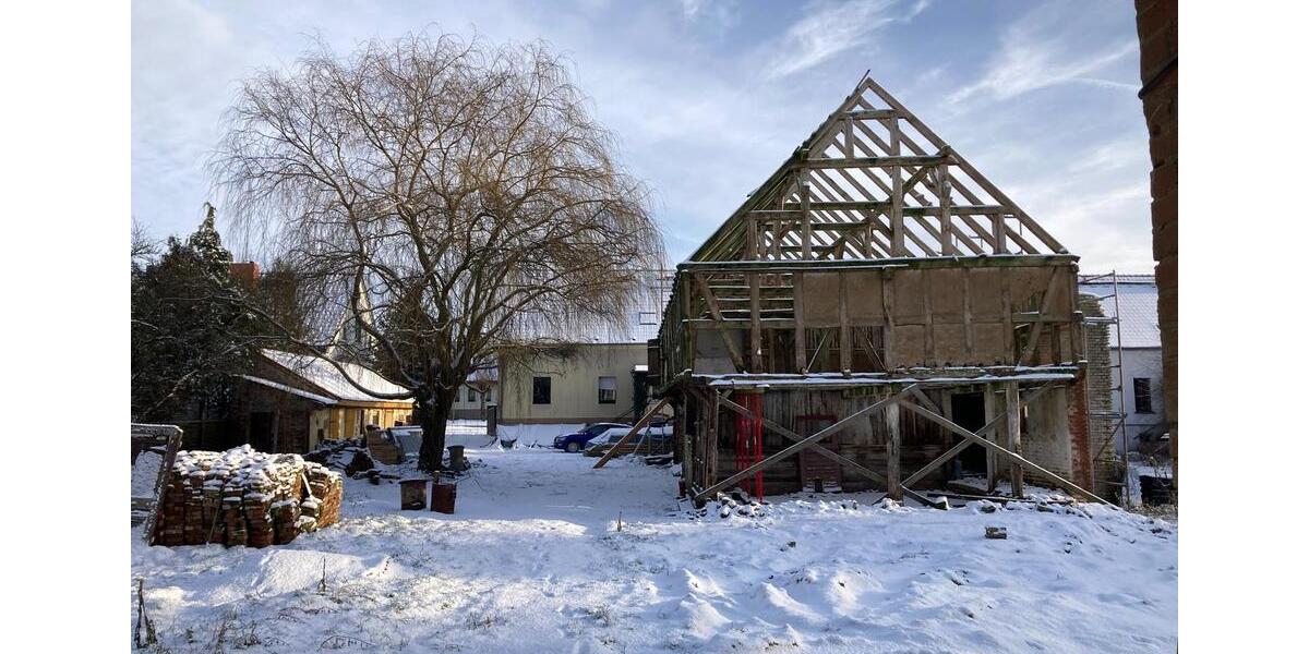 Etagenwohnung Milower Land - 10 Zimmer, 300 m&sup2;, 700&euro; | Angebot:26214529