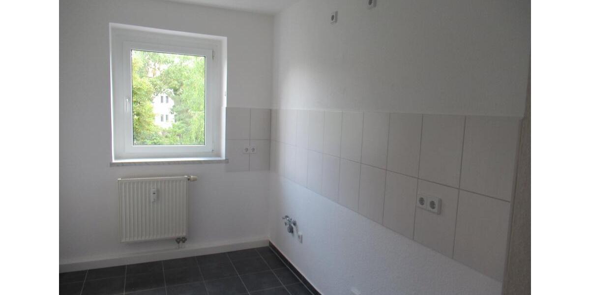 Etagenwohnung Treuenbrietzen - 4 Zimmer, 71 m&sup2;, 475&euro; | Angebot:24794702