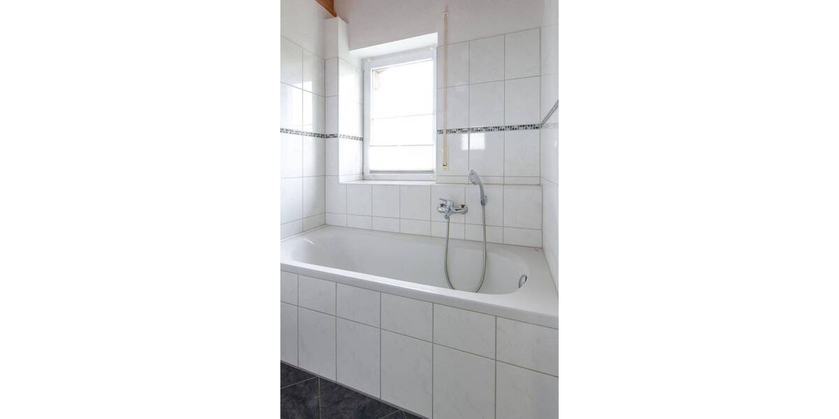 Doppelhaushälfte Grafing bei München Oberelkofen - 3 Zimmer, 140 m&sup2;, 1.800&euro; | Angebot:26260669