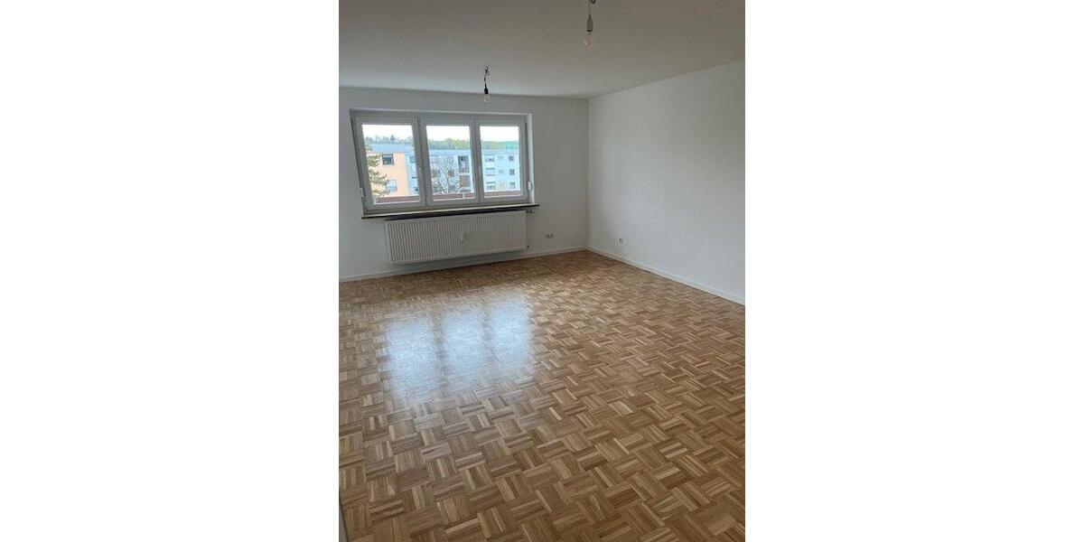 Etagenwohnung Regensburg Das Dörnberg - 4 Zimmer, 102 m&sup2;, 1.390&euro; | Angebot:26249079