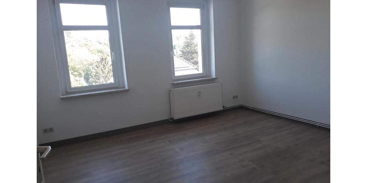 Etagenwohnung Eisenberg - 1 Zimmer, 37 m&sup2;, 260&euro; | Angebot:26099824