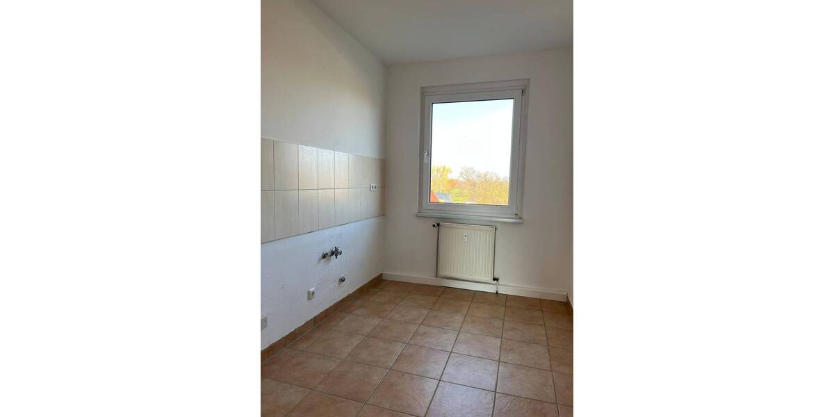 Etagenwohnung Groitzsch Großpriesligk - 3 Zimmer, 59 m&sup2;, 355&euro; | Angebot:25674248