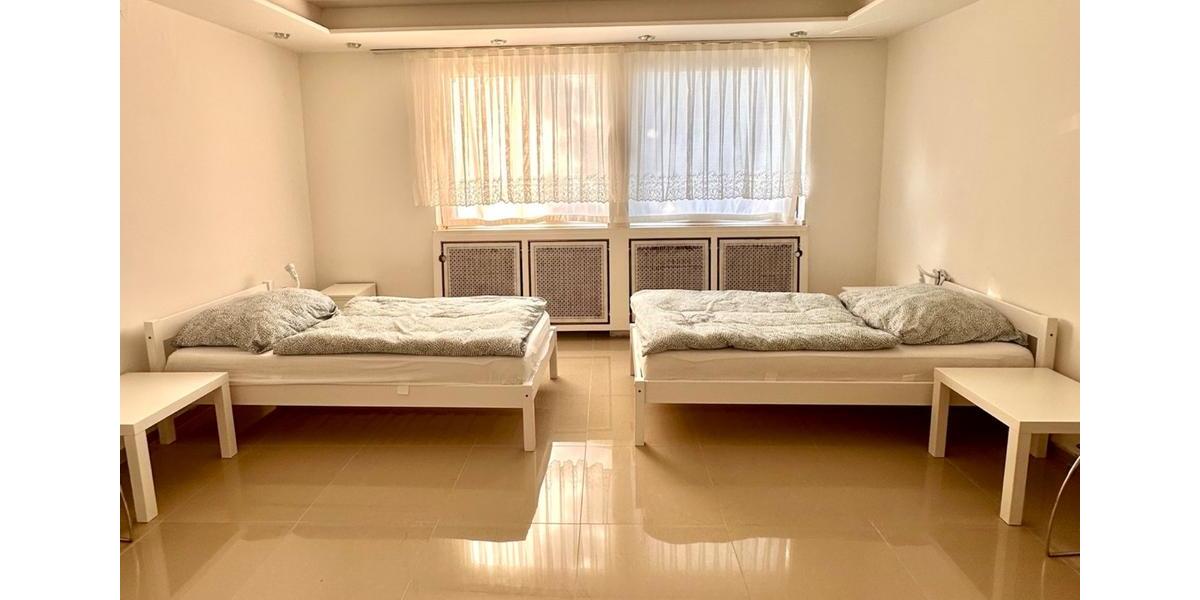 Wohnen auf Zeit Grevenbroich - 20 Zimmer, 20 m&sup2;, 20&euro; | Angebot:22509491