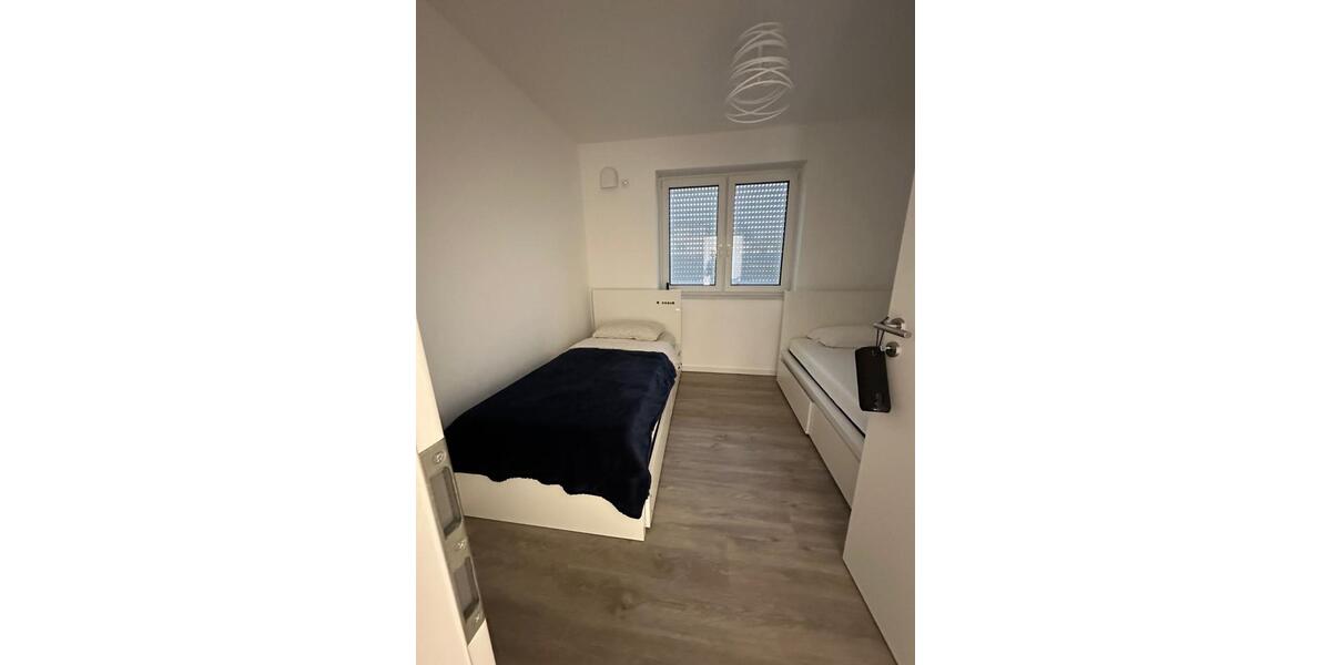 Erdgeschoßwohnung Papenburg - 3 Zimmer, 82 m&sup2;, 900&euro; | Angebot:25479546