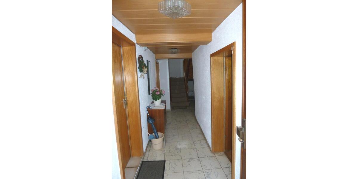 Etagenwohnung Eßweiler - 2 Zimmer, 58 m&sup2;, 650&euro; | Angebot:26705180