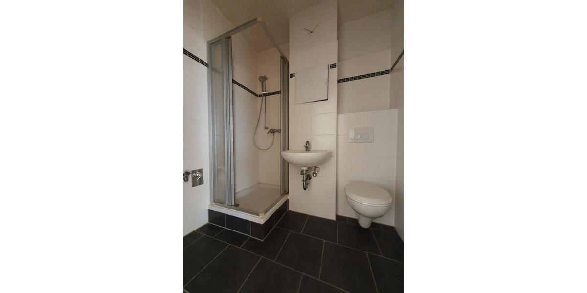 Etagenwohnung Bad Dürrenberg - 2 Zimmer, 60 m&sup2;, 304&euro; | Angebot:21464320
