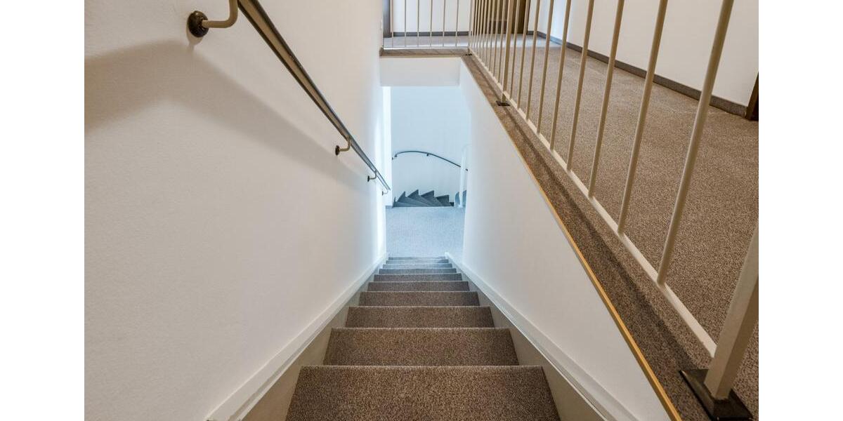 Gepflegtes Reihenhaus mit Garten, Dachstudio, Garage, Haunstetten 5 zimmer