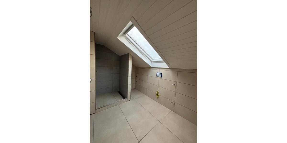 Erdgeschoßwohnung Geesthacht - 4 Zimmer, 96 m&sup2;, 1.350&euro; | Angebot:26482908