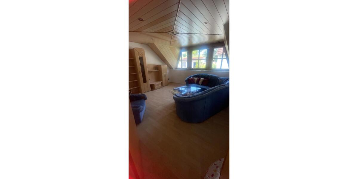 Helle 3 Zimmer DG Wohnung mit Gehobener Ausstattung 3 zimmer