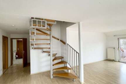 Wohnung Zimmern - 5 Zimmer, 102 m&sup2;, 750&euro; | Angebot:24444324