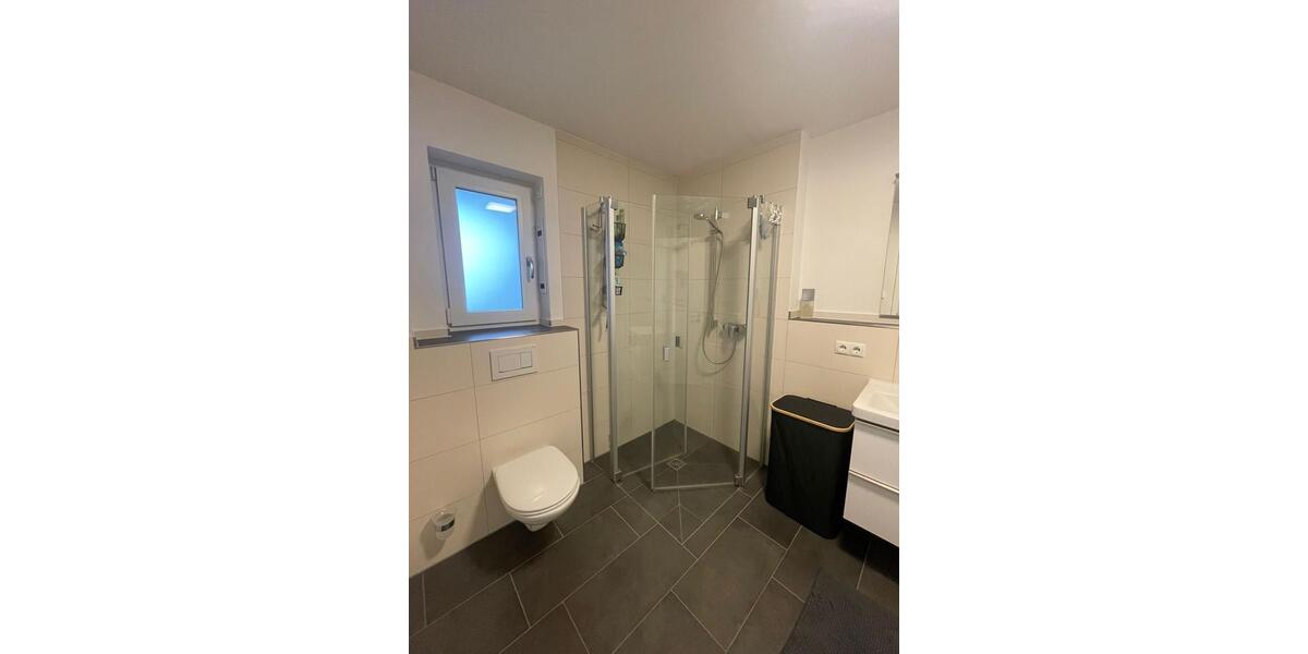 Erdgeschoßwohnung Deggendorf - 3 Zimmer, 91 m&sup2;, 1.355&euro; | Angebot:26048591