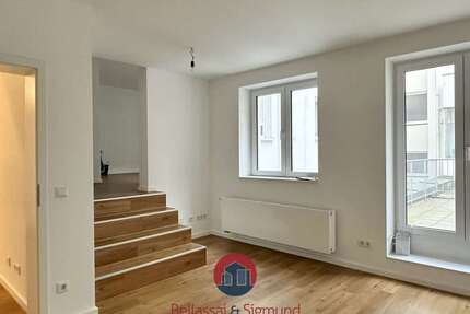 Wohnung Düsseldorf Friedrichstadt - 3 Zimmer, 96 m&sup2;, 1.498&euro; | Angebot:27025907
