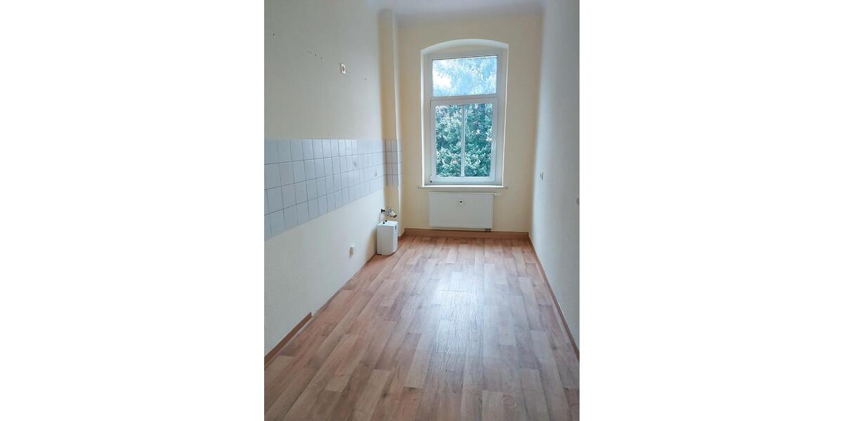 Etagenwohnung Zittau - 3 Zimmer, 63 m&sup2;, 370&euro; | Angebot:26035276