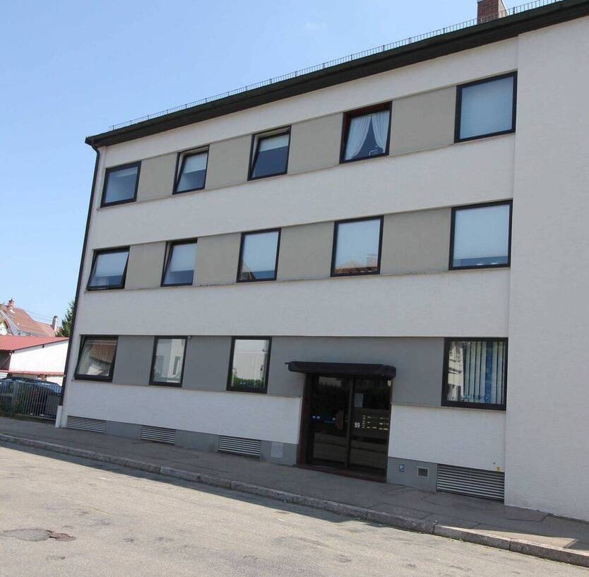 Charmante 3-Zi.-Whg. mit Nähe zum Park & Bahnhof – Renoviert & sofort frei