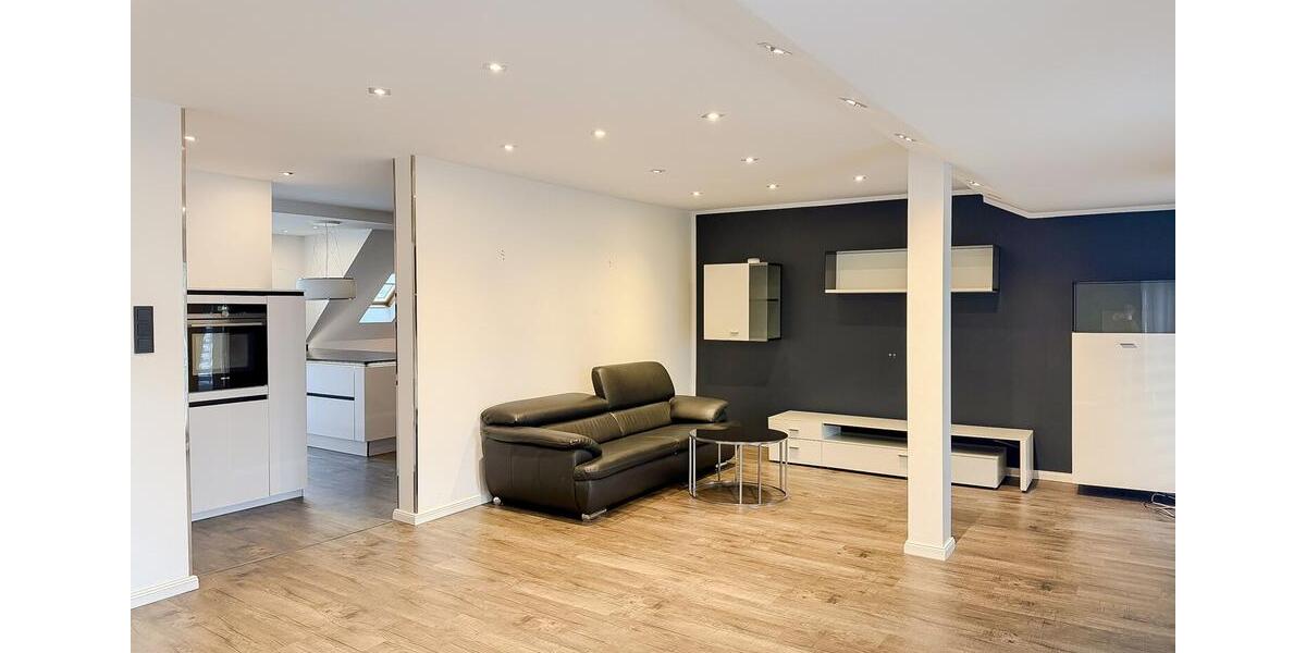 Maisonettenwohnung Düsseldorf Stadtbezirk 5 - 2 Zimmer, 95 m&sup2;, 1.350&euro; | Angebot:26447347