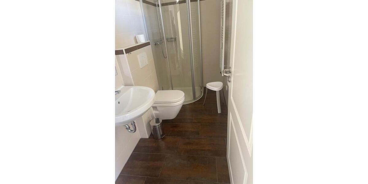 möbilierte Wohnung Erdgeschoss mit Terrasse 2 zimmer