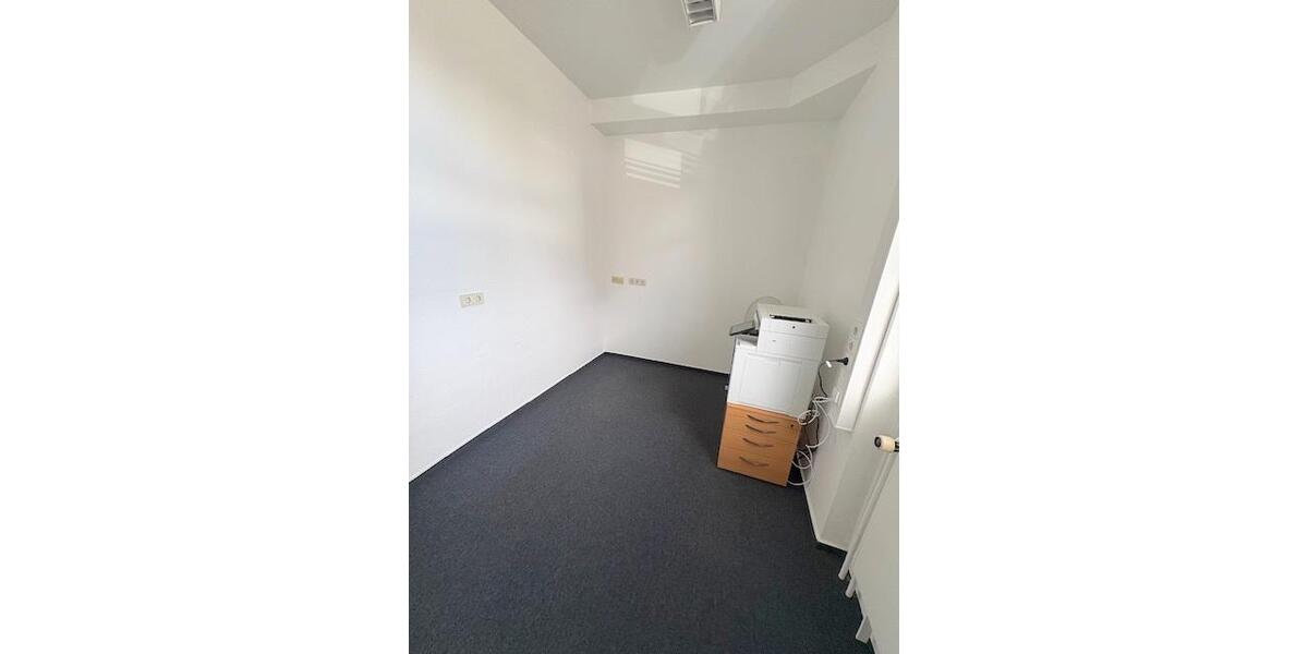 Gewerbeobjekt Papenburg - 1.350&euro; | Angebot:26136097
