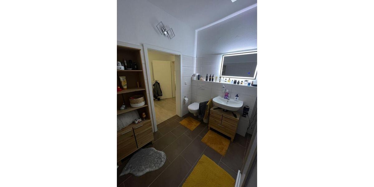 Dachgeschoßwohnung Roßleben-Wiehe Wiehe - 5 Zimmer, 93 m&sup2;, 650&euro; | Angebot:26523177