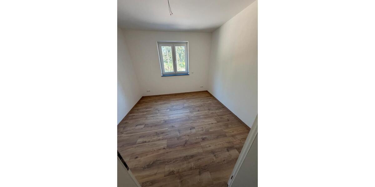 Etagenwohnung Rheinböllen - 2 Zimmer, 100 m&sup2;, 900&euro; | Angebot:26364652