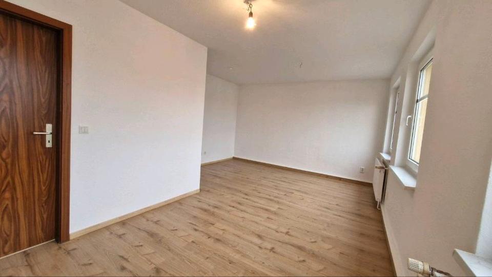 Etagenwohnung Tangerhütte - 3 Zimmer, 78 m&sup2;, 469&euro; | Angebot:25944855