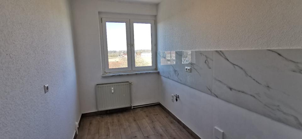 Etagenwohnung Pasewalk - 5 Zimmer, 112 m&sup2;, 840&euro; | Angebot:26242904