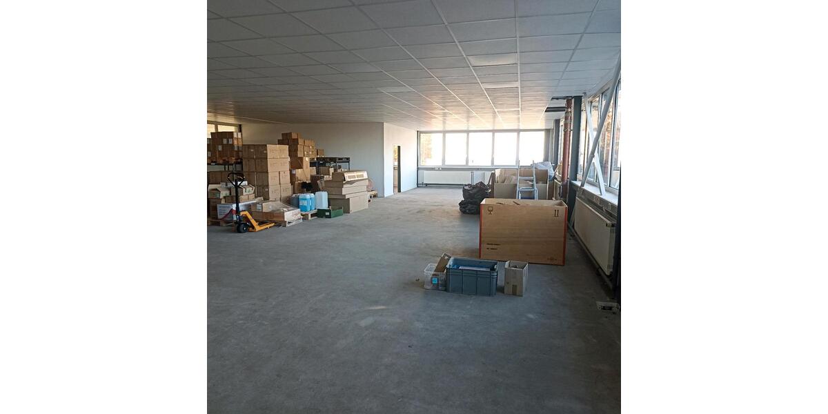 Lagerplatz Industriehalle Garage zimmer