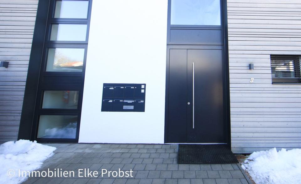 Einfamilienhaus Oberviechtach - 2 Zimmer, 78 m&sup2;, 790&euro; | Angebot:24639137