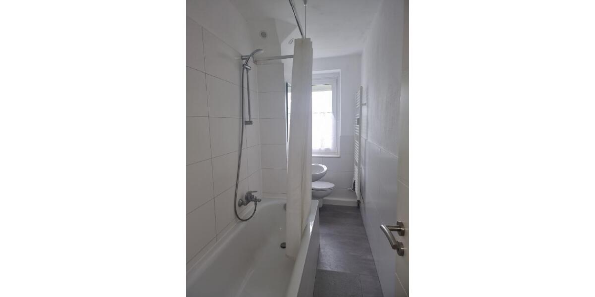 Etagenwohnung Crimmitschau - 3 Zimmer, 58 m&sup2;, 406&euro; | Angebot:26096788