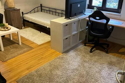Wohnen auf Zeit Saarbrücken Kieselhumes - 1 Zimmer, 18 m&sup2;, 430&euro; | Angebot:18594495