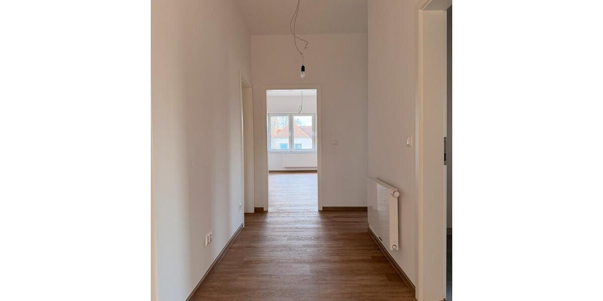 Etagenwohnung Rostock Groß-Klein - 3 Zimmer, 83 m&sup2;, 1.200&euro; | Angebot:25319262