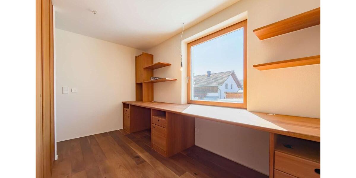 Etagenwohnung Pocking - 5 Zimmer, 187 m&sup2;, 1.440&euro; | Angebot:26144033