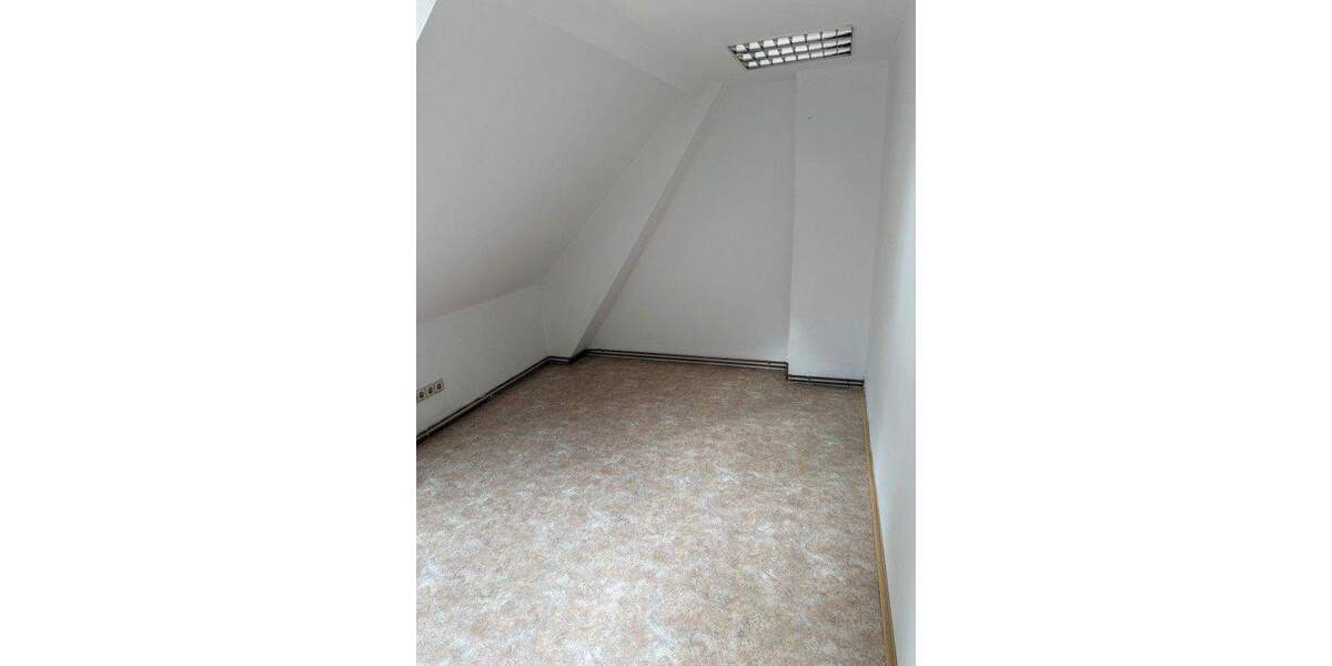 Reihenmittelhaus Mittweida - 5 Zimmer, 150 m&sup2;, 1.100&euro; | Angebot:23462441