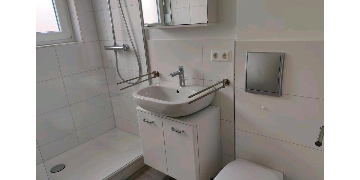 Wohnen auf Zeit Ludwigsburg Oßweil - 1 Zimmer, 10 m&sup2;, 420&euro; | Angebot:24743805