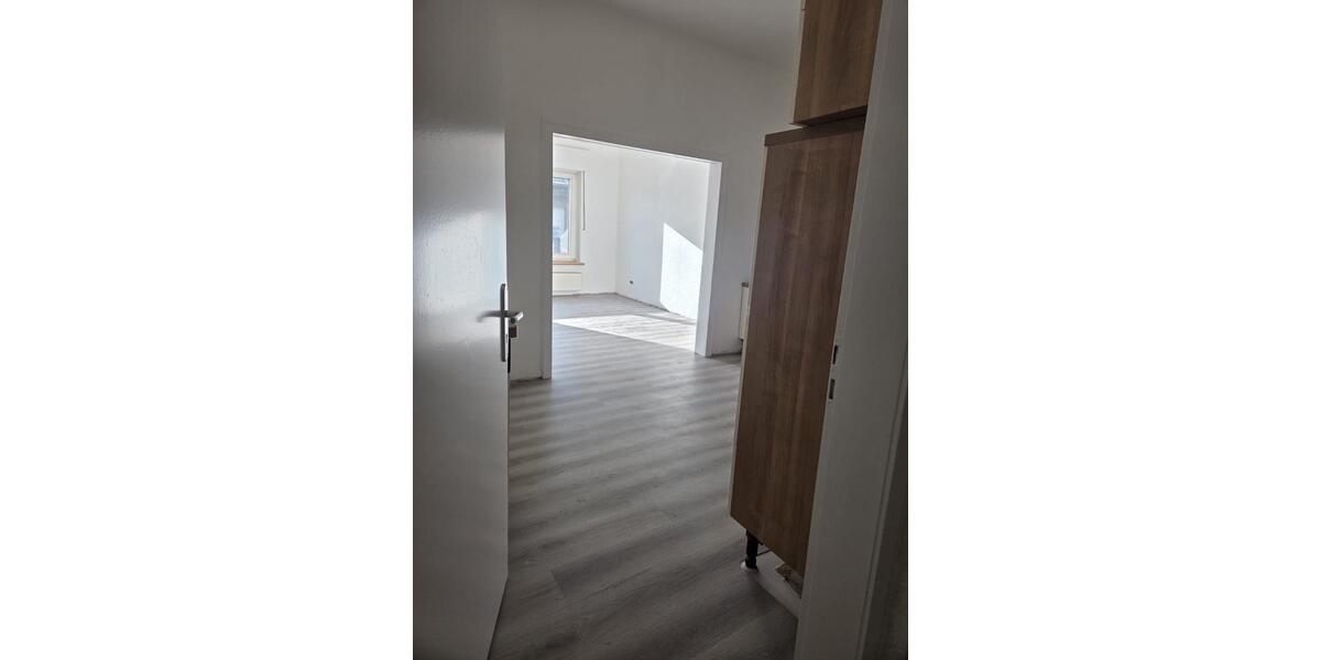 Erdgeschoßwohnung Löhne - 4 Zimmer, 111 m&sup2;, 1.350&euro; | Angebot:26294639