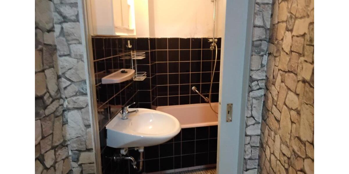 Etagenwohnung Pforzheim Dillweißenstein - 2 Zimmer, 60 m&sup2;, 780&euro; | Angebot:26408586