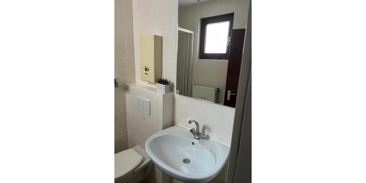 Etagenwohnung Wiesbaden Südost - 3 Zimmer, 87 m&sup2;, 1.650&euro; | Angebot:26495103