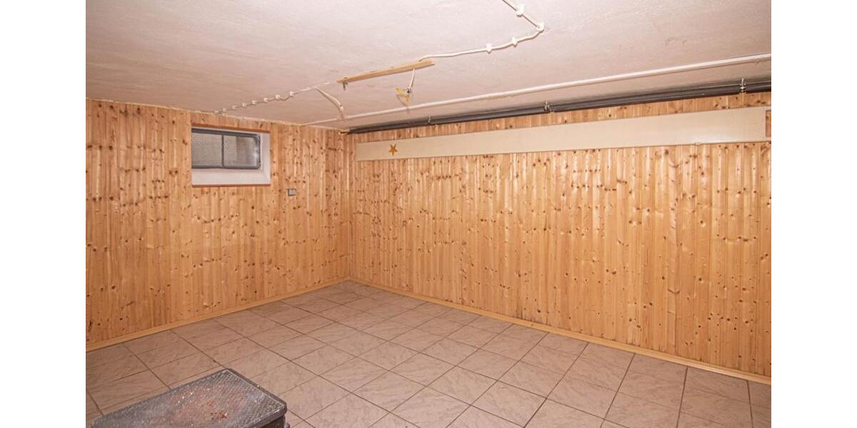 Reihenhaus Selb - 5 Zimmer, 125 m&sup2;, 960&euro; | Angebot:25975020