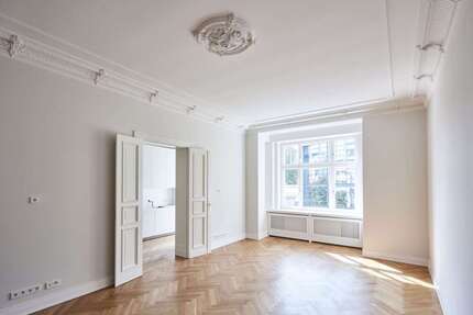 Wohnung zum Mieten in Berlin 3.469,52 € 138.69 m²