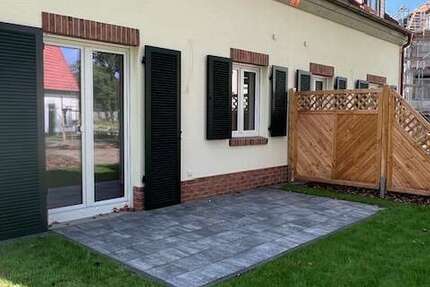 Haus zum Mieten in Beelitz 1.879 € 131.34 m²