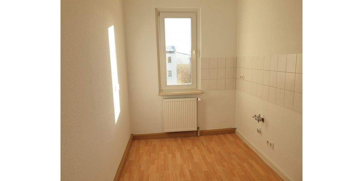 Etagenwohnung Braunsbedra Neumark - 2 Zimmer, 47 m&sup2;, 284&euro; | Angebot:25726590