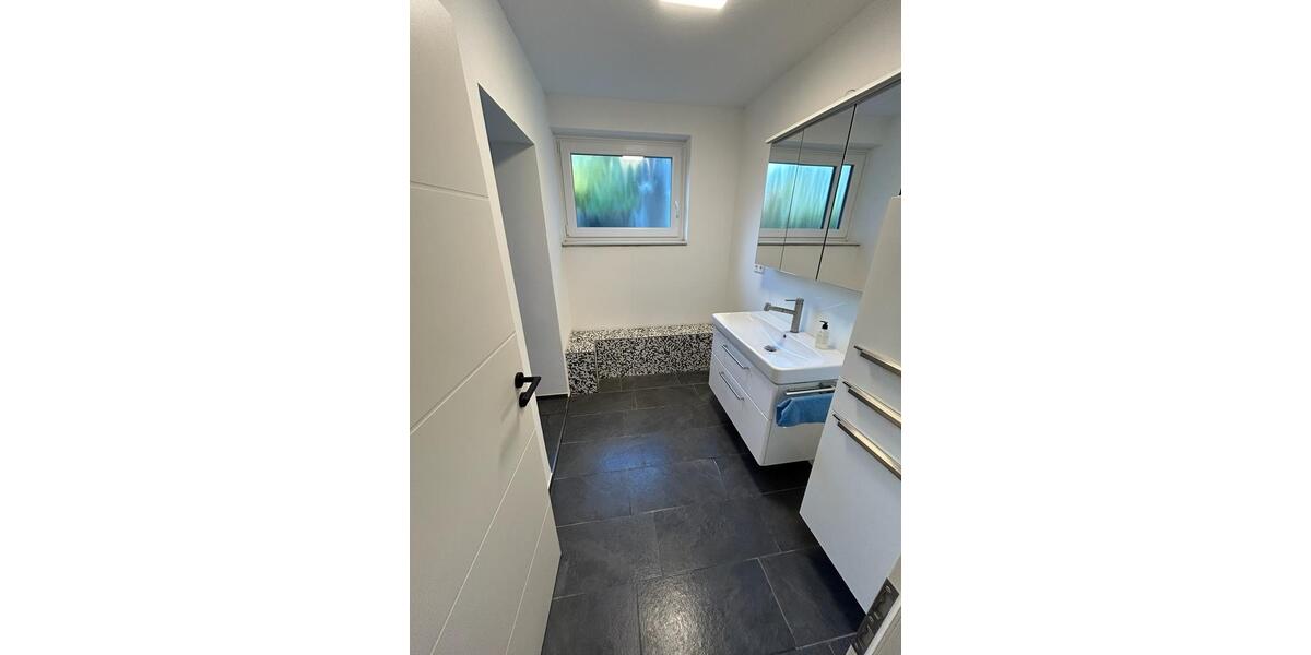 Etagenwohnung Heidenheim an der Brenz - 3 Zimmer, 80 m&sup2;, 1.070&euro; | Angebot:26504459