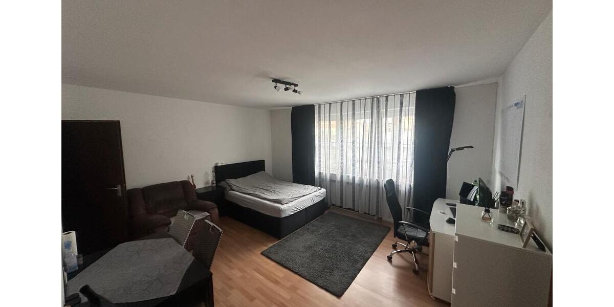 Vollmöblierte 1-Zimmer-Wohnung zur Übernahme 1 zimmer