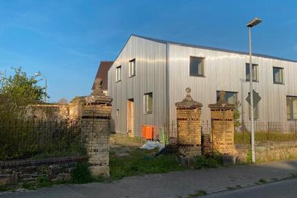 Haus Wurzen - 5 Zimmer, 148 m&sup2;, 1.332&euro; | Angebot:26417608