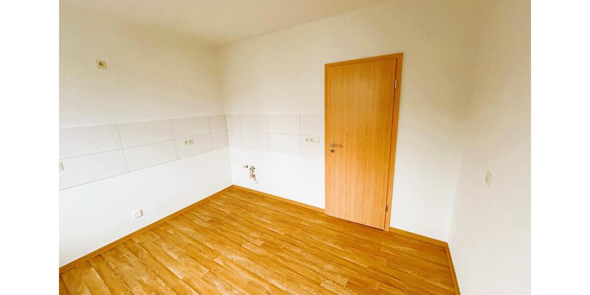 Eine tolle 2-Raum-Komfortwohnung im Hochparterre, alles neu. 2 zimmer