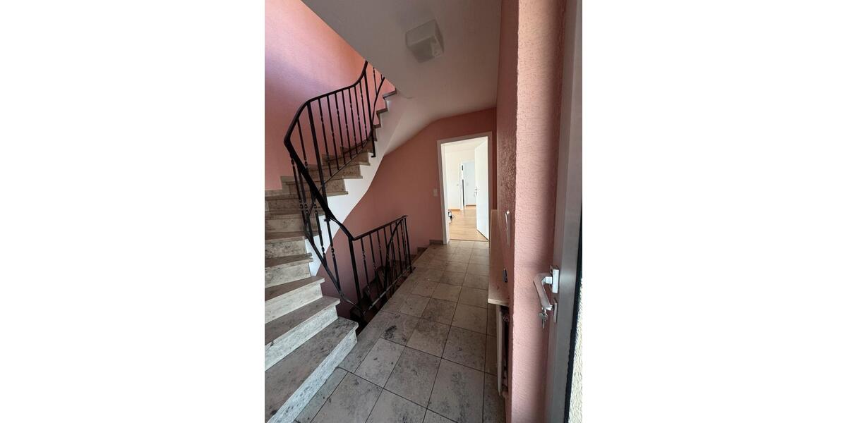 Erdgeschoßwohnung Kirchen (Sieg) - 4 Zimmer, 80 m&sup2;, 800&euro; | Angebot:26074131
