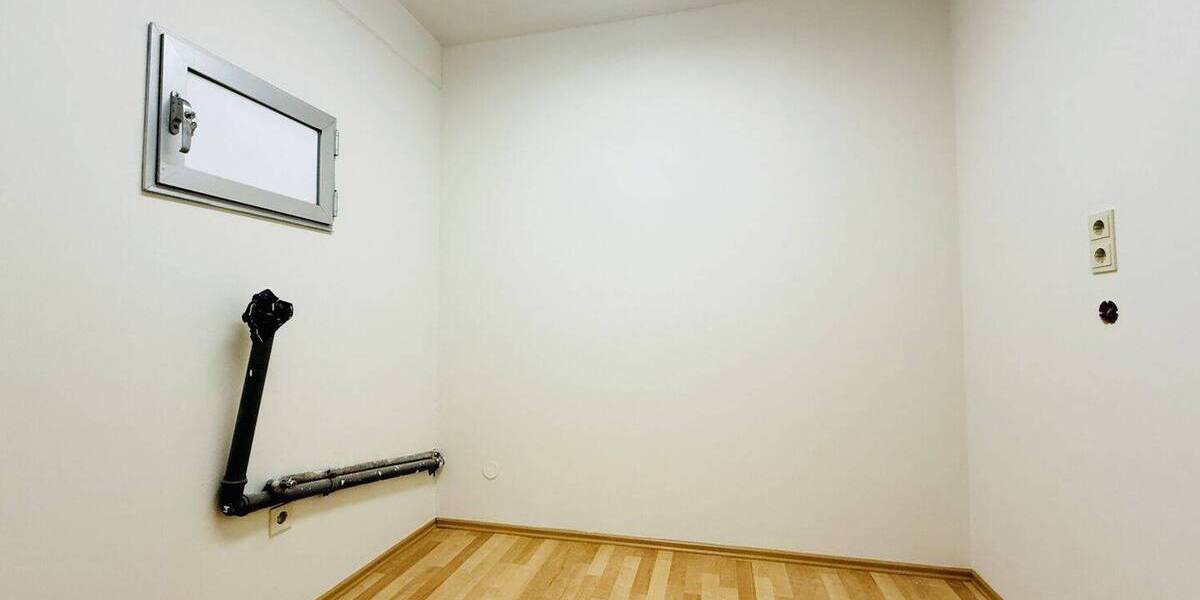 Gewerbeobjekt Donauwörth - 4 Zimmer, 112 m&sup2;, 800&euro; | Angebot:26569748