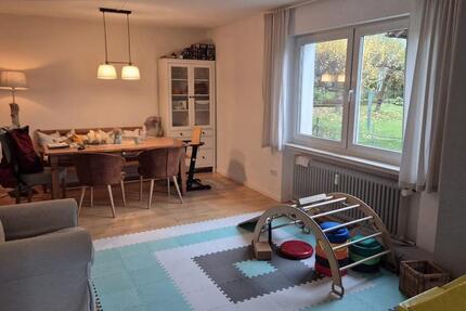 100qm große Wohnung,5 Zi, Garage, für warm 1.050€ 5 zimmer