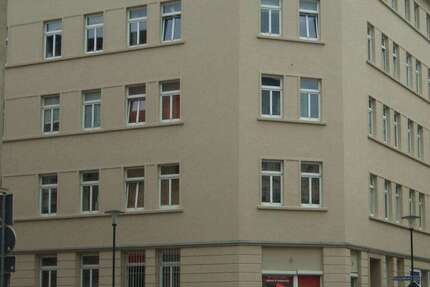 Büro in Halle 130 € 30.5 m²